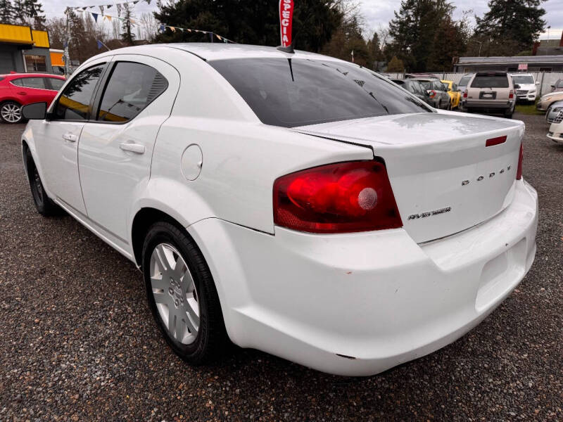 2014 Dodge Avenger SE