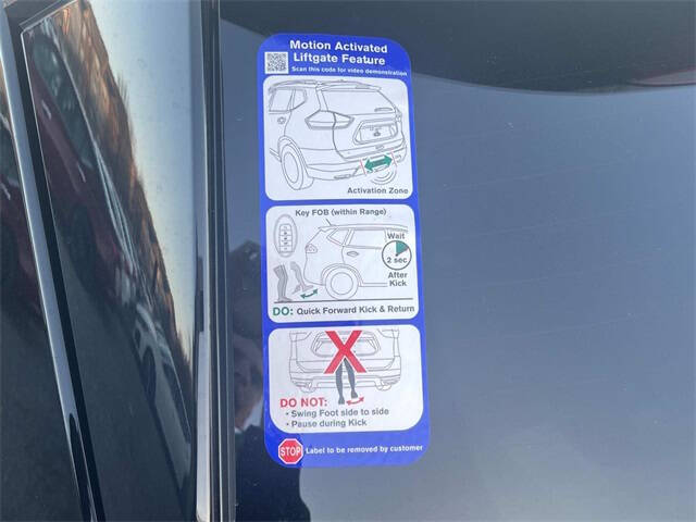 2025 Nissan Rogue SL