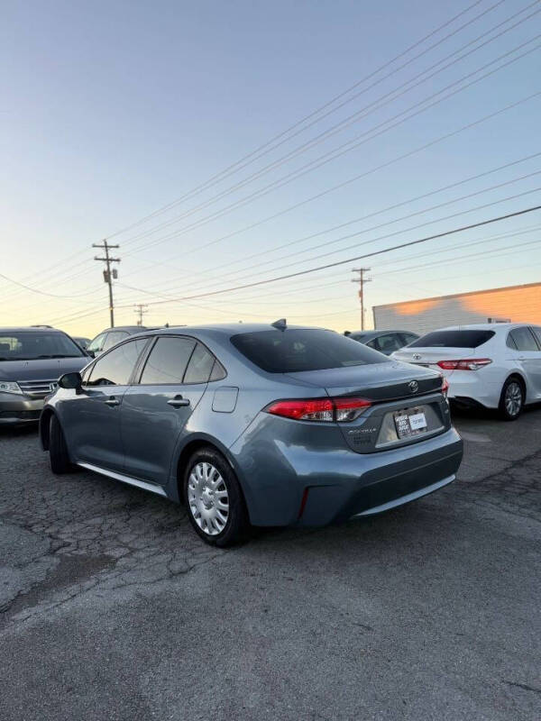 2020 Toyota Corolla LE