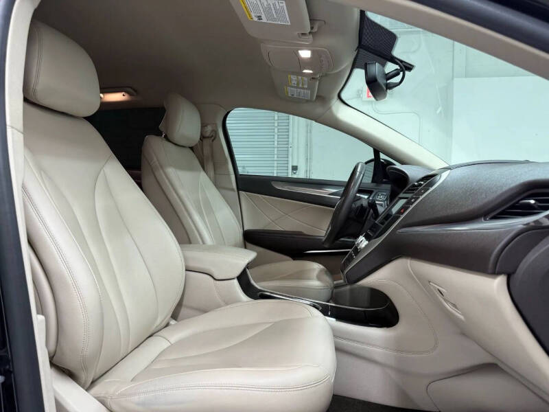 2019 Lincoln MKC Premiere