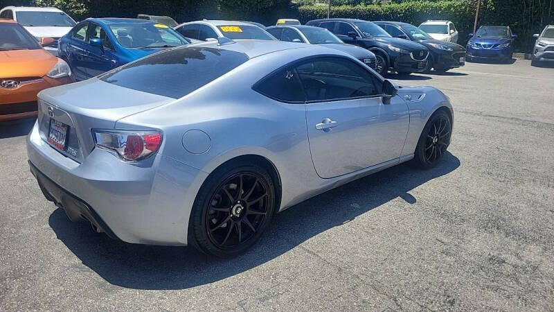 2015 Scion FR-S