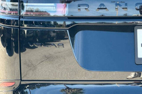 2026 Land Rover Range Rover Velar P250 Dynamic SE