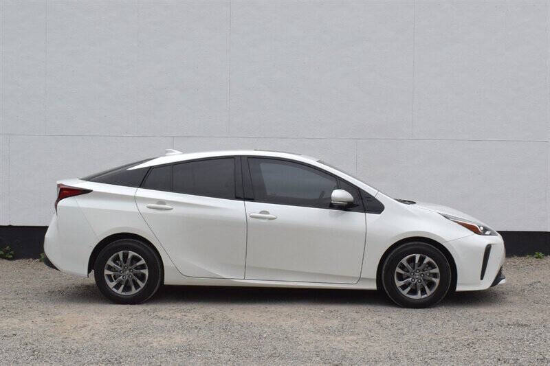 2019 Toyota Prius XLE