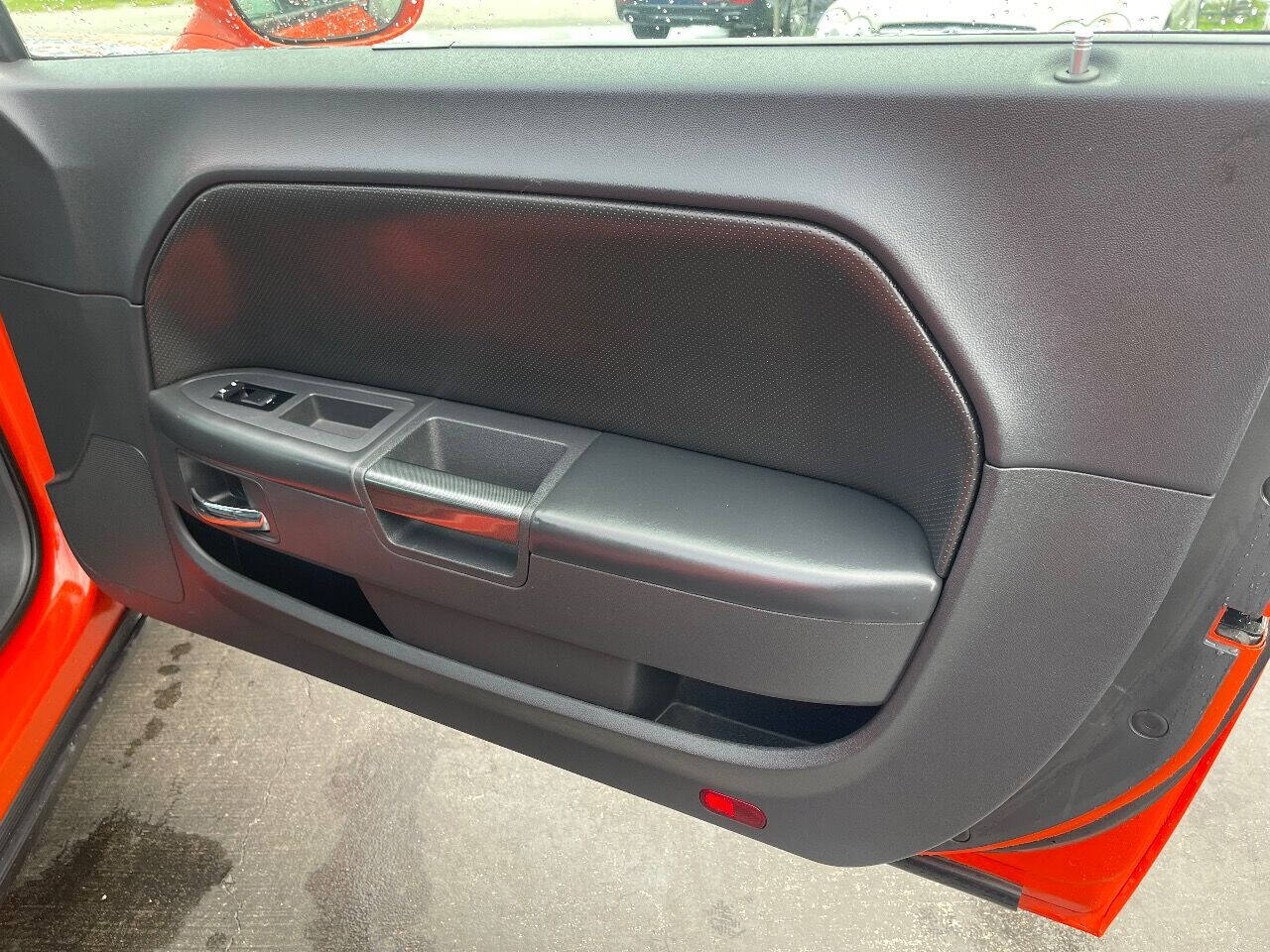 2010 DODGE Challenger Coupe - $16,900