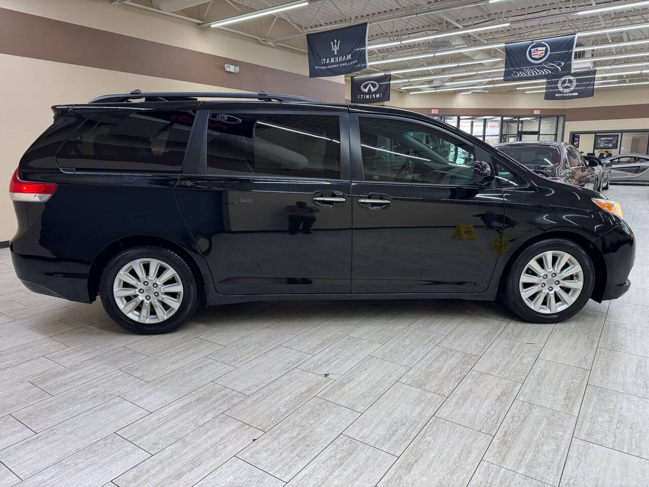 2012 Toyota Sienna for sale at DFW Auto & Services Inc in Fort Worth, TX