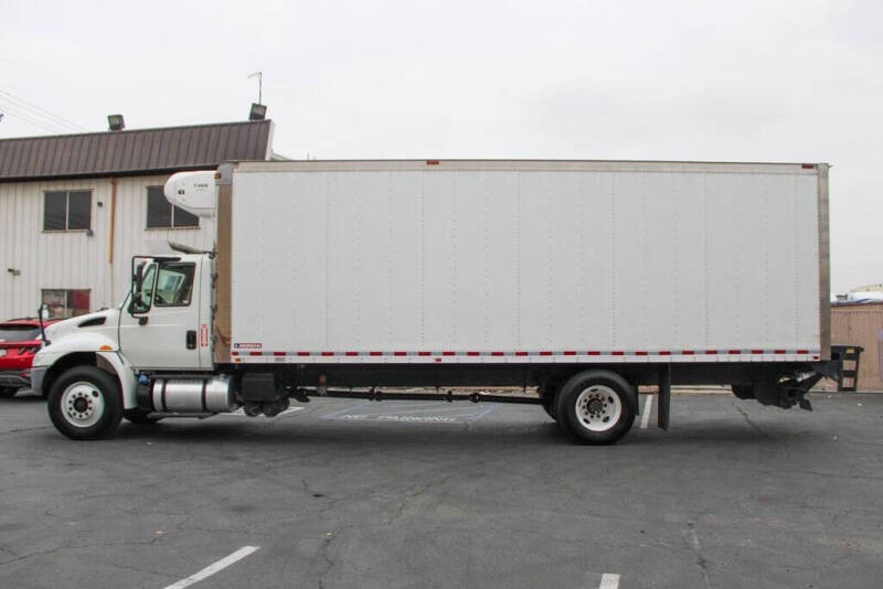 2016 International DuraStar 4300