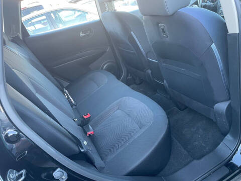 2014 Nissan Rogue Select S