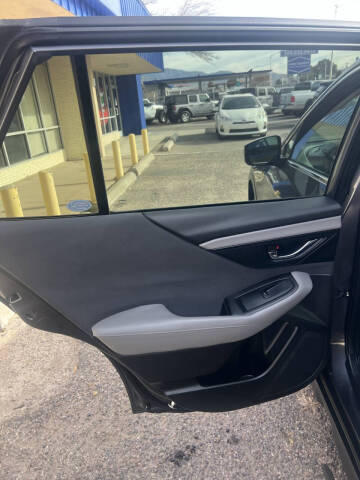 2022 Subaru Outback Premium