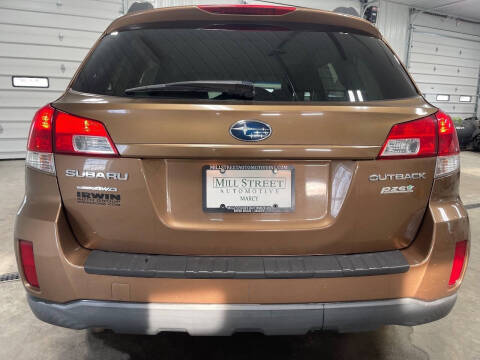 2011 Subaru Outback 2.5i Limited