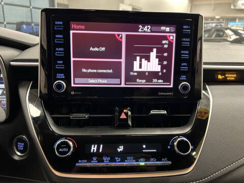 2022 Toyota Corolla Hatchback SE