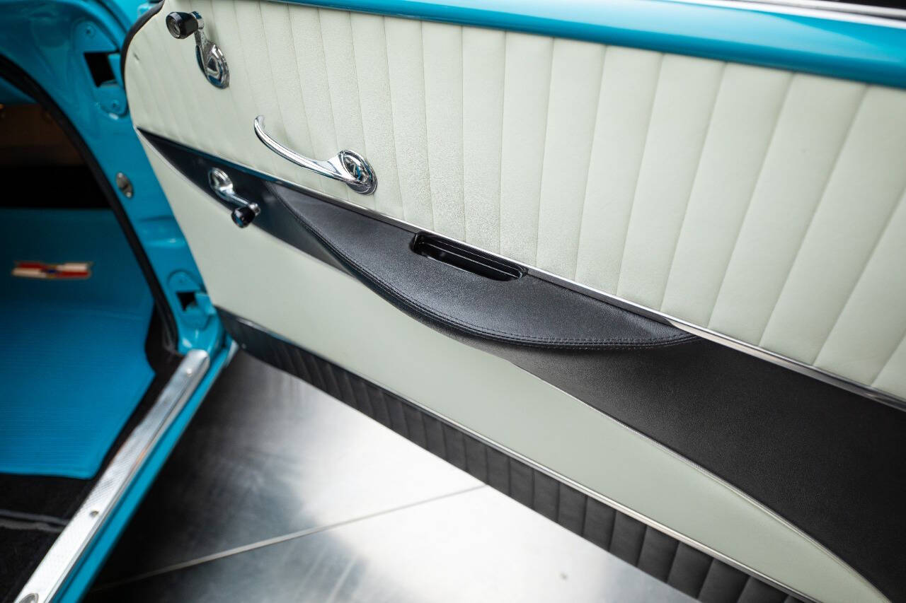 1956 Chevrolet Bel Air 111
