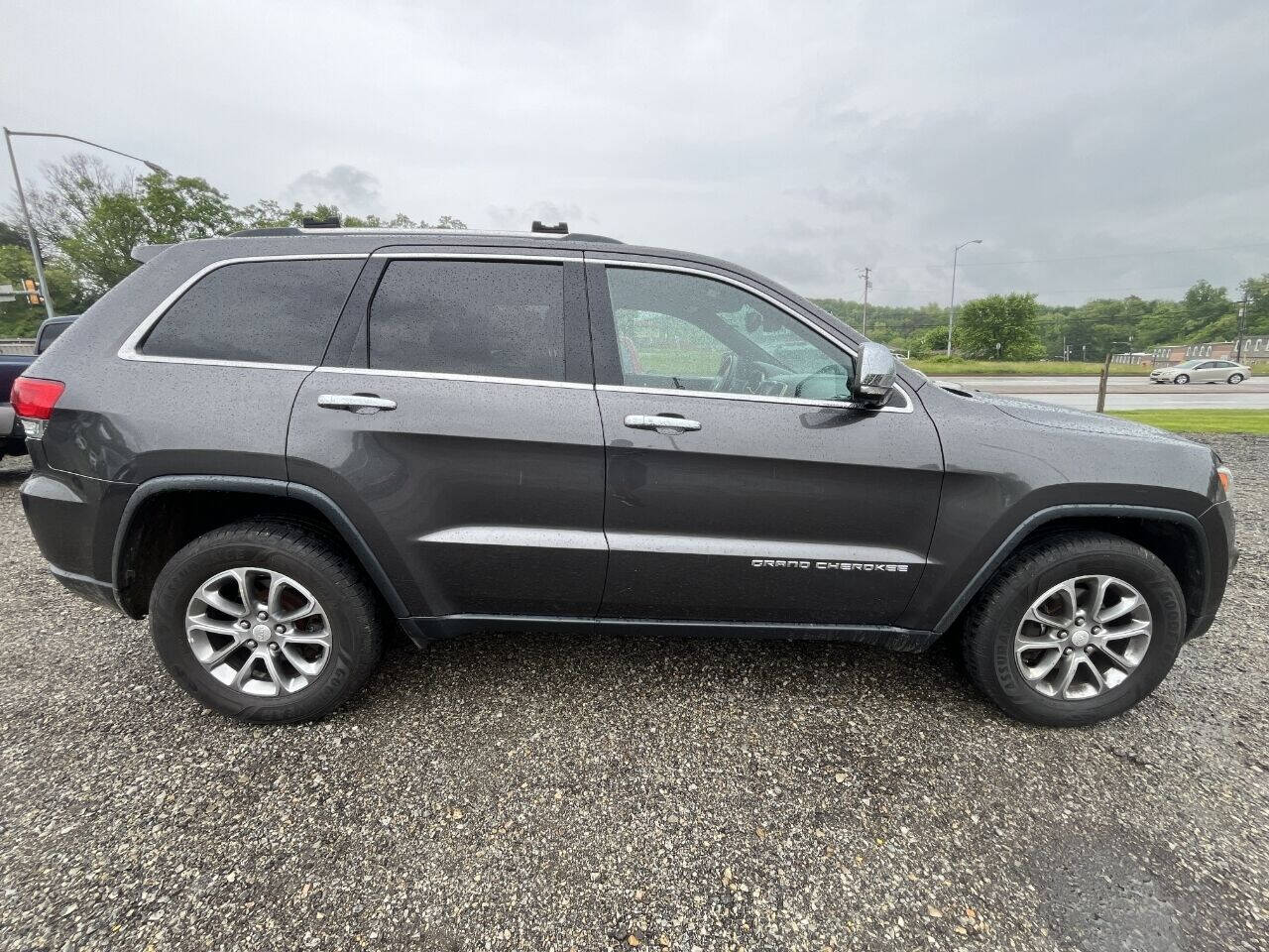 2014 Jeep Grand Cherokee for sale at Roberts Enterprises LLC in Belle Vernon, PA