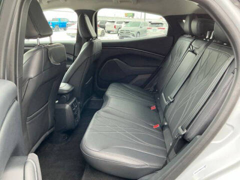 2021 Ford Mustang Mach-E Select