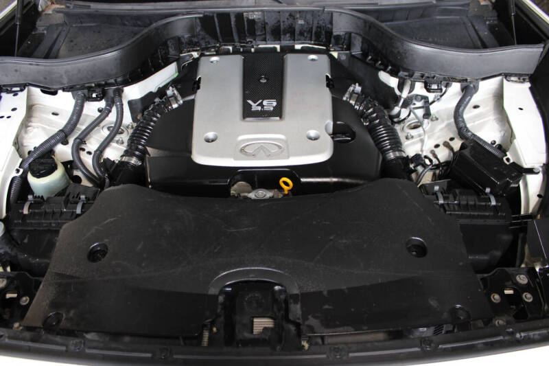 2012 Infiniti FX35