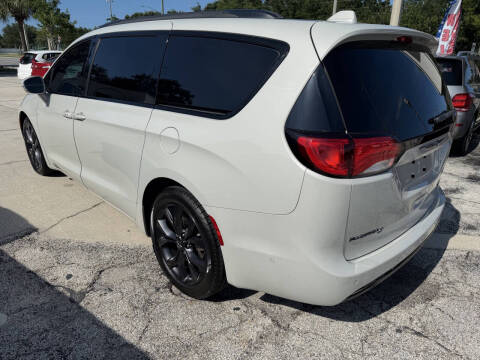 2019 Chrysler Pacifica Limited
