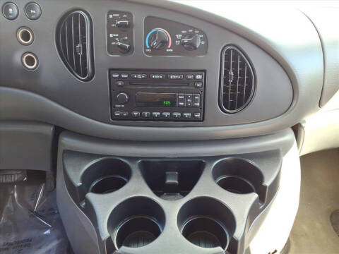 2008 Ford E-Series E-350 SD XLT