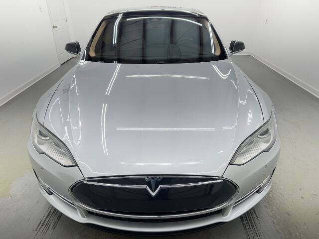 2015 Tesla Model S