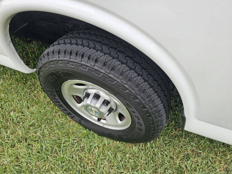 2021 Chevrolet Express 2500