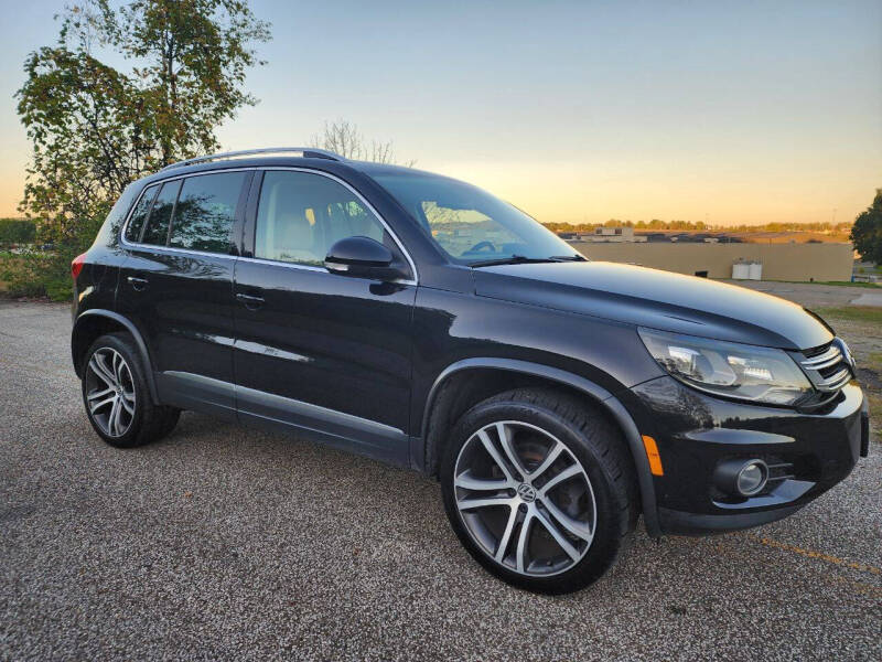 2017 Volkswagen Tiguan SEL photo 5