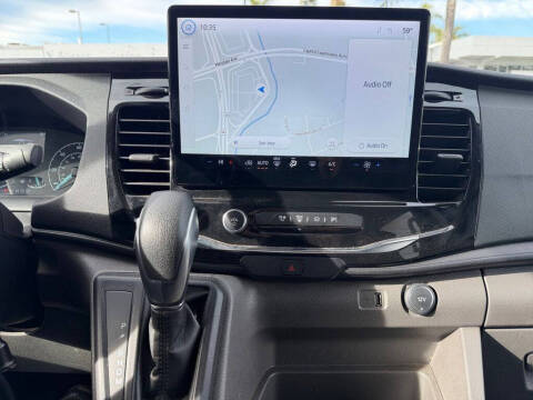 2023 Ford Transit 350 XLT