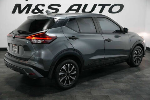 2021 Nissan Kicks S