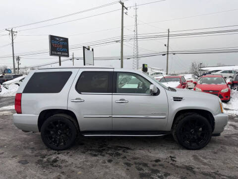 2012 Cadillac Escalade Luxury