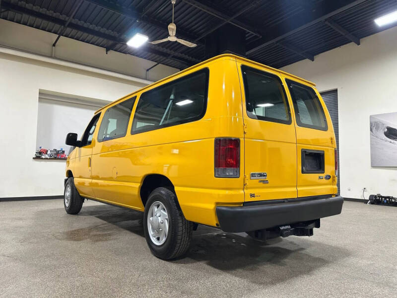 2011 Ford E-Series