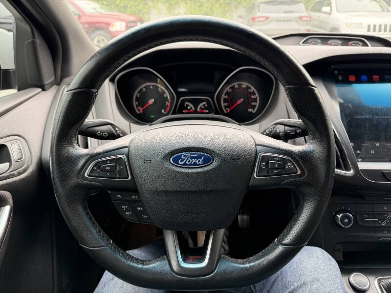 2016 Ford Focus ST