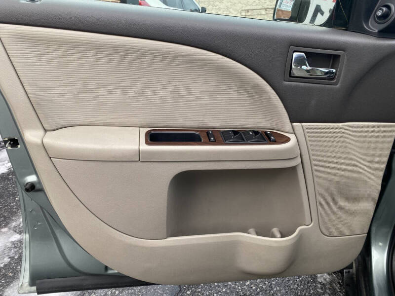 2008 Ford Taurus SEL