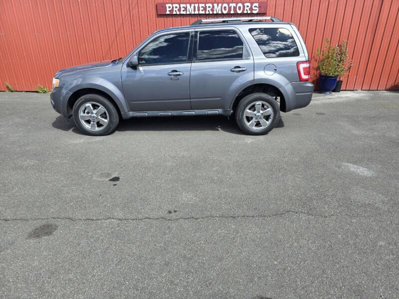 2009 Ford Escape for sale at PREMIERMOTORS  INC. in Milton Freewater OR