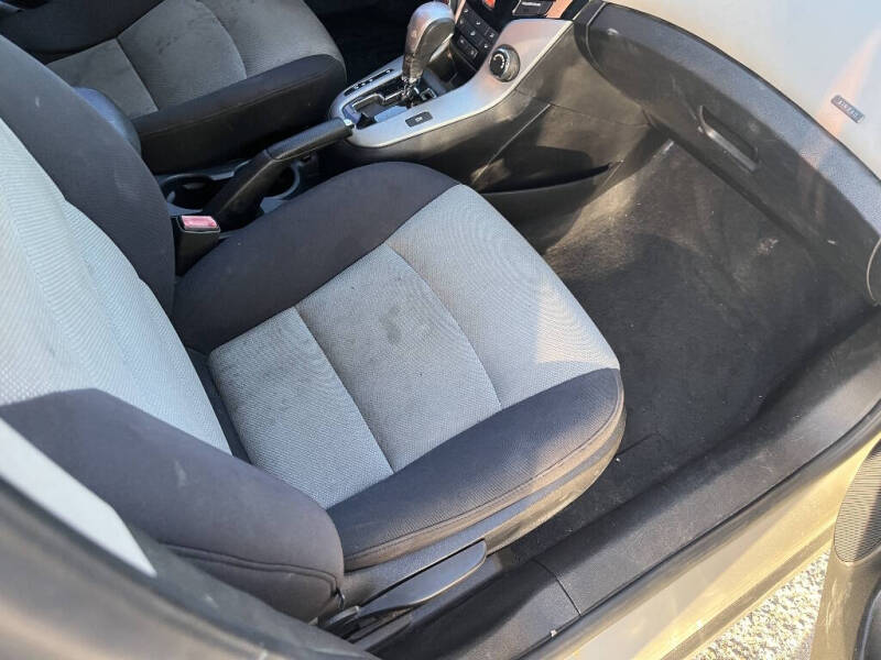 2014 Chevrolet Cruze LS Auto