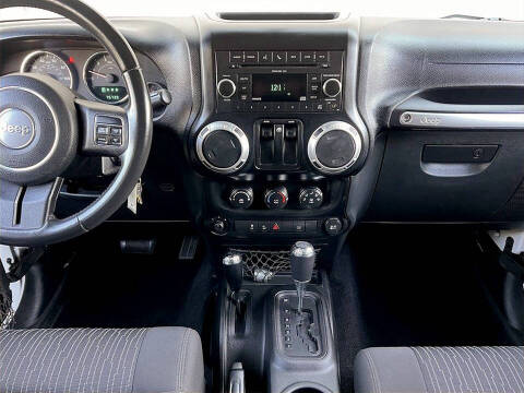 2011 Jeep Wrangler Sahara