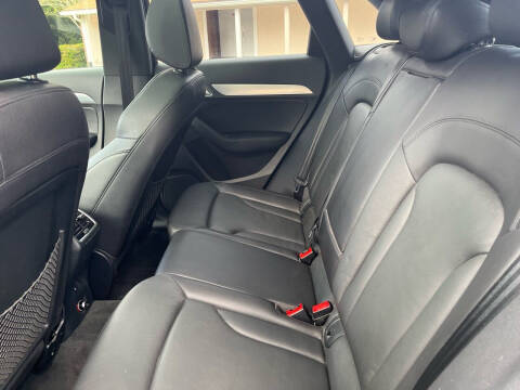 2018 Audi Q3 2.0T Premium