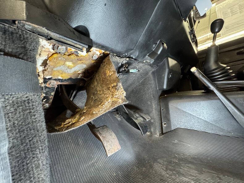 1987 Land Rover Defender