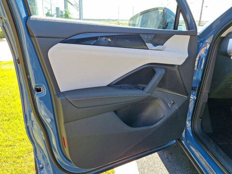 2025 Volkswagen Tiguan SE 4Motion