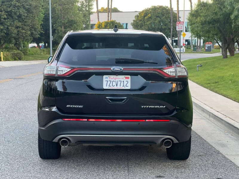 2017 Ford Edge Titanium