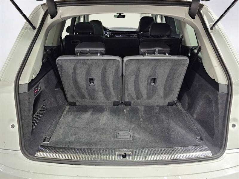 2024 Audi Q7 quattro Premium Plus 55 TFSI