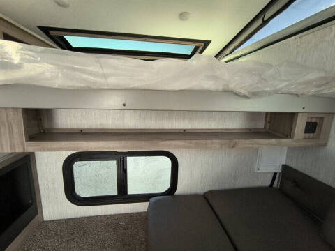 2022 Palomino ROGUE EB-1