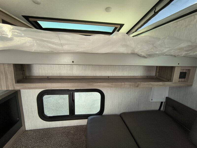 2022 Palomino ROGUE EB-1