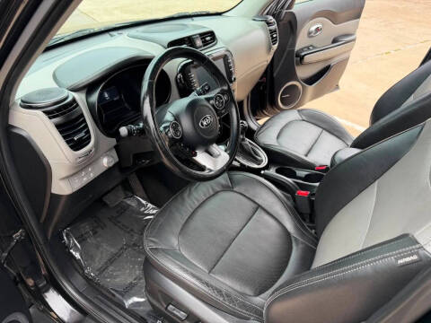 2018 Kia Soul +