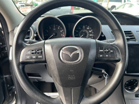 2011 Mazda MAZDA3 i Touring