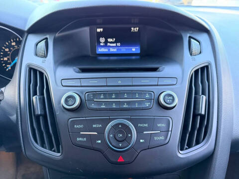 2017 Ford Focus SE