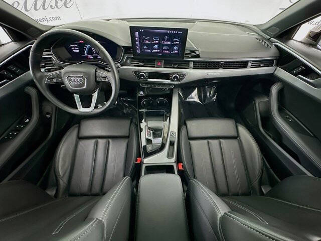 2024 Audi A4 quattro S line Prestige 45 TFSI