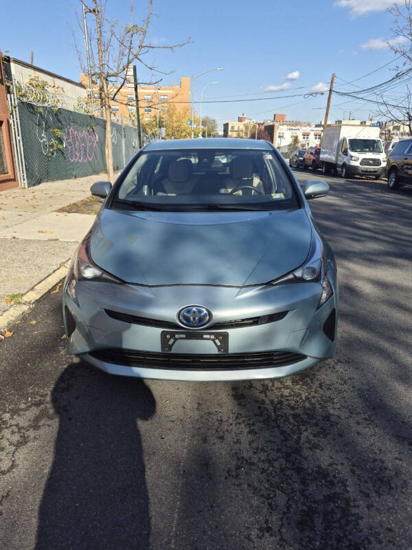 2018 Toyota Prius Three