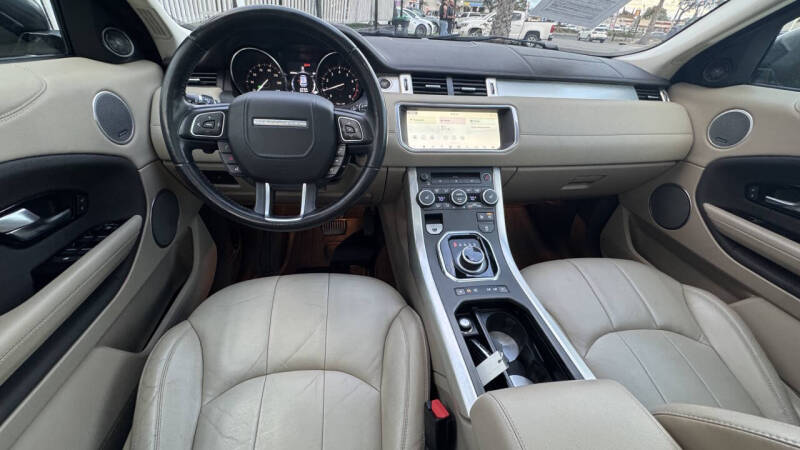 2017 Land Rover Range Rover Evoque SE Premium