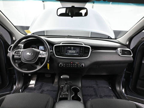 2020 Kia Sorento LX V6