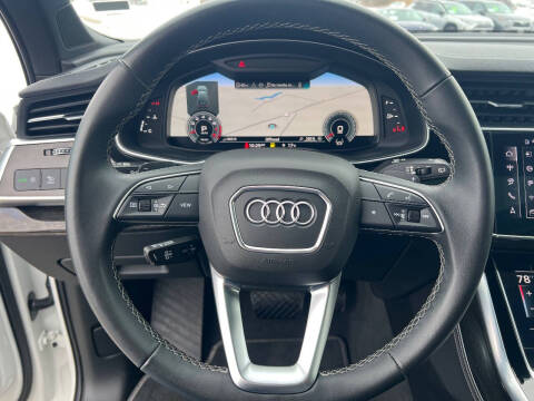 2025 Audi Q7 quattro Premium Plus 55 TFSI