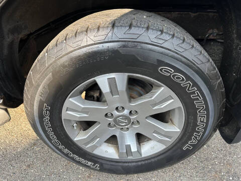 2011 Nissan Pathfinder S