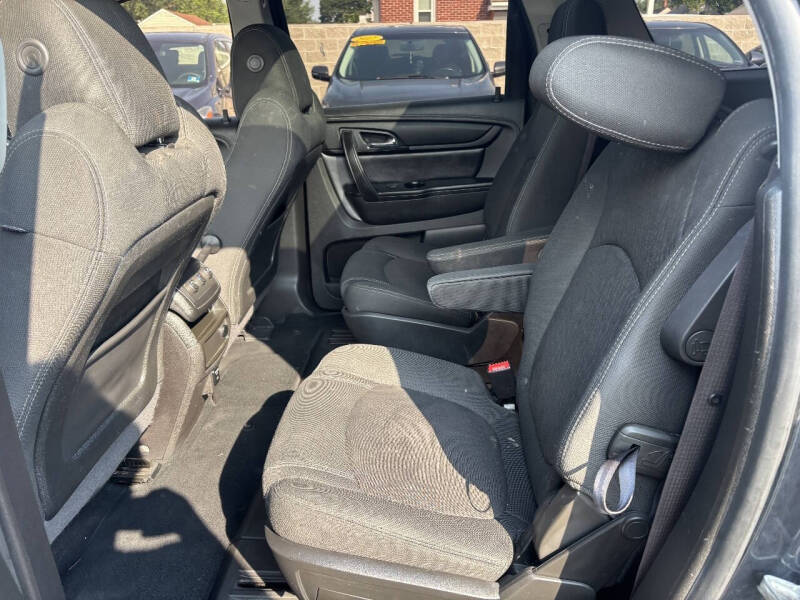 2014 GMC Acadia SLE-2