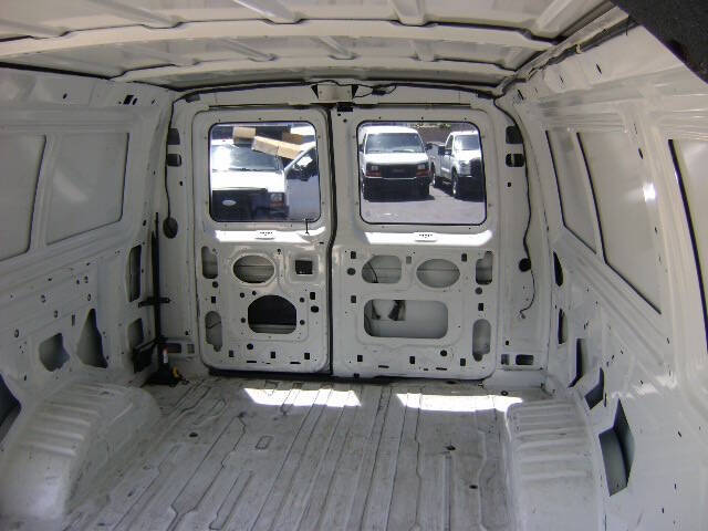 2006 Ford E-Series E-250